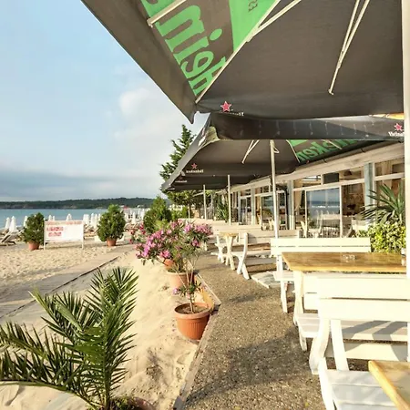 Hotel свети никола каваците - плаж и *