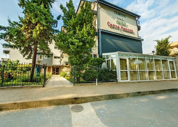 Хотел свети никола каваците - плаж и Созопол