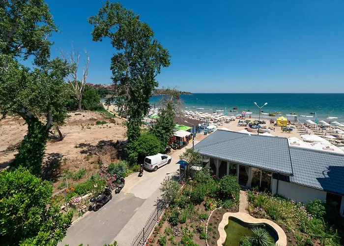 Хотел свети никола каваците - плаж и Созопол